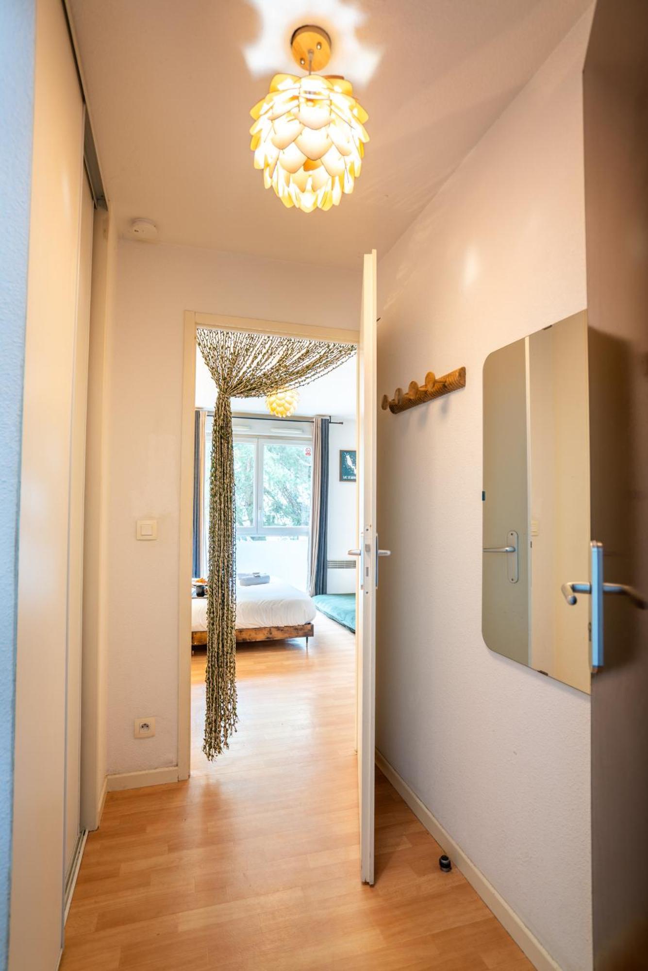 & Merci - Parking Et Proche Du Appartement